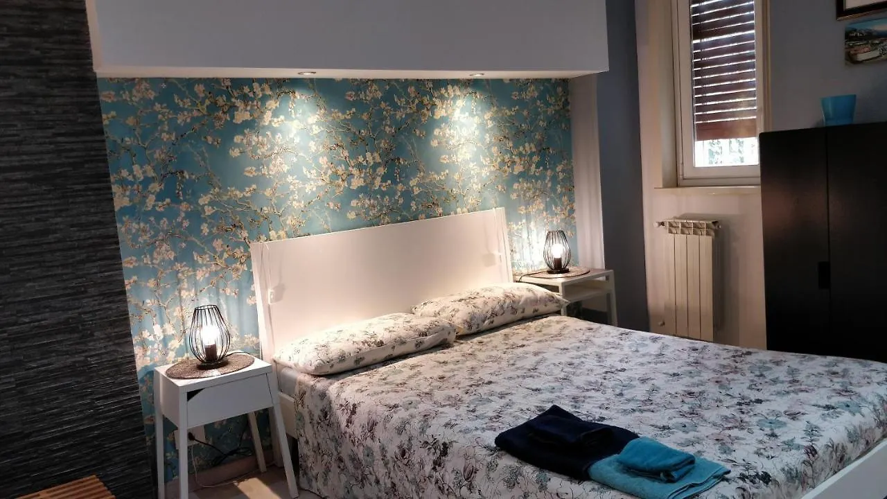 Suite Time Van Gogh Catania Apartment